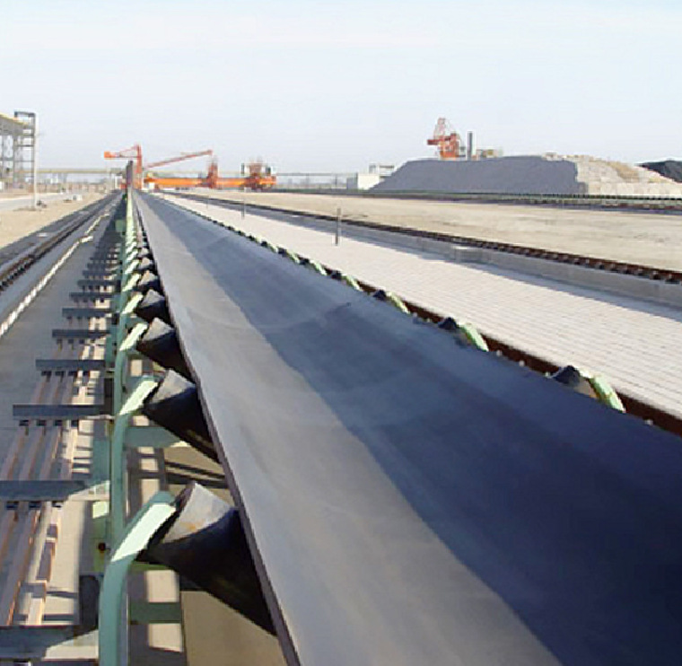 养殖场饲料传送用皮带输送机大型砂石料场石子传送皮带输送机