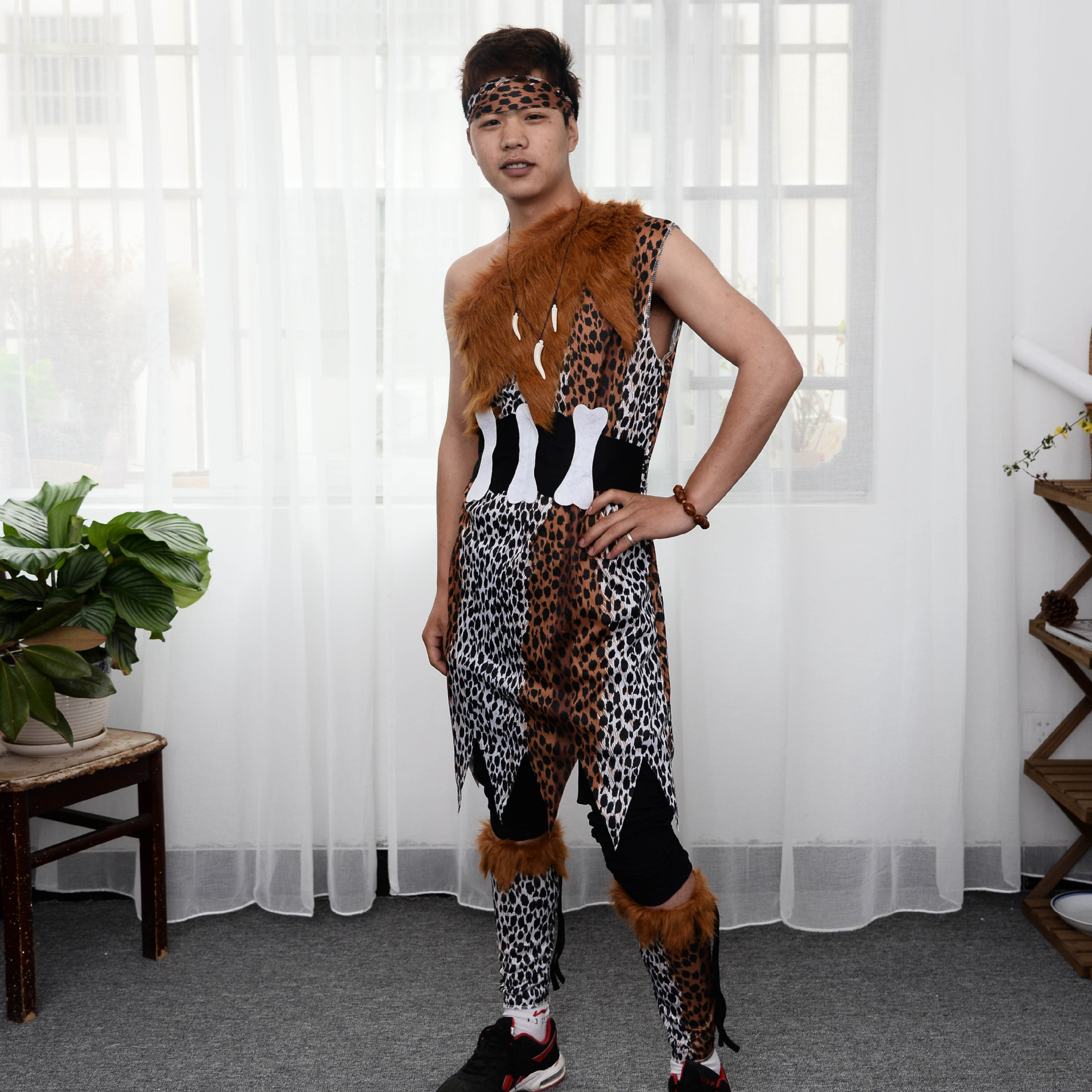 万圣节服装 印第安人土著角色扮演 兽皮野人森林猎人演出服舞台装