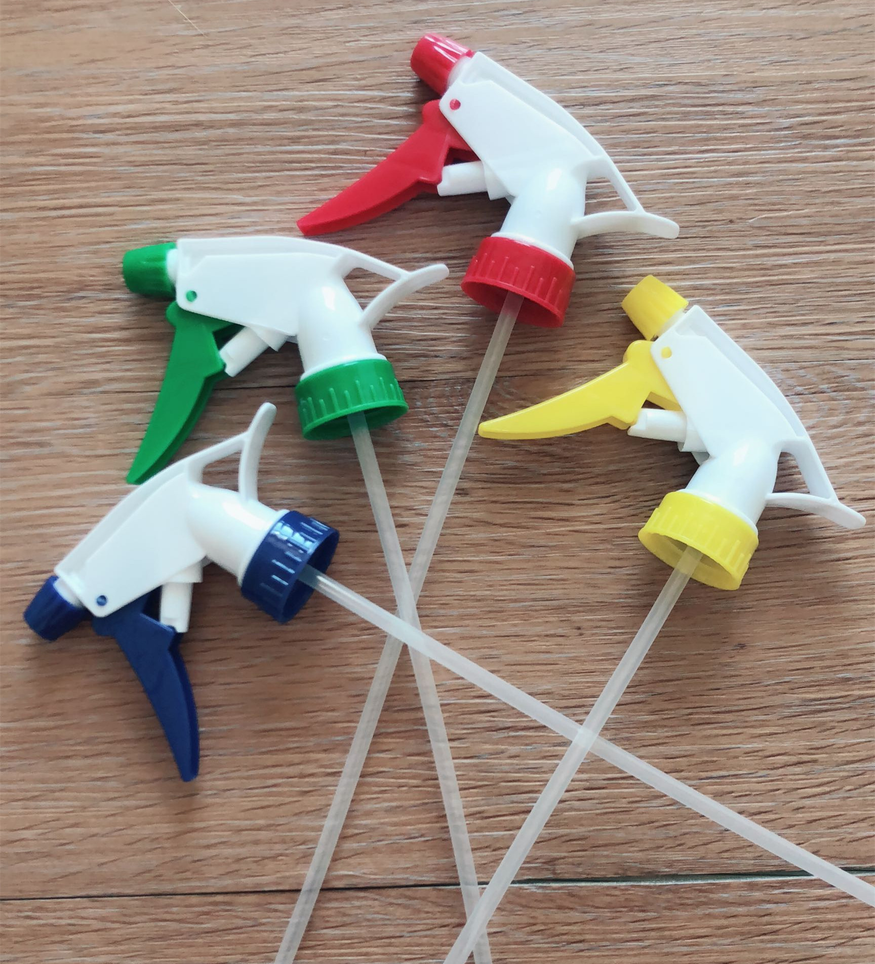 一元塑料喷壶头 喷壶嘴 饮料瓶通用喷雾器 一元两元地摊货源