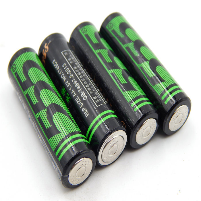 批发555电池高功率锌锰高锌碳性干电池 5号7号电池玩具电池 包邮