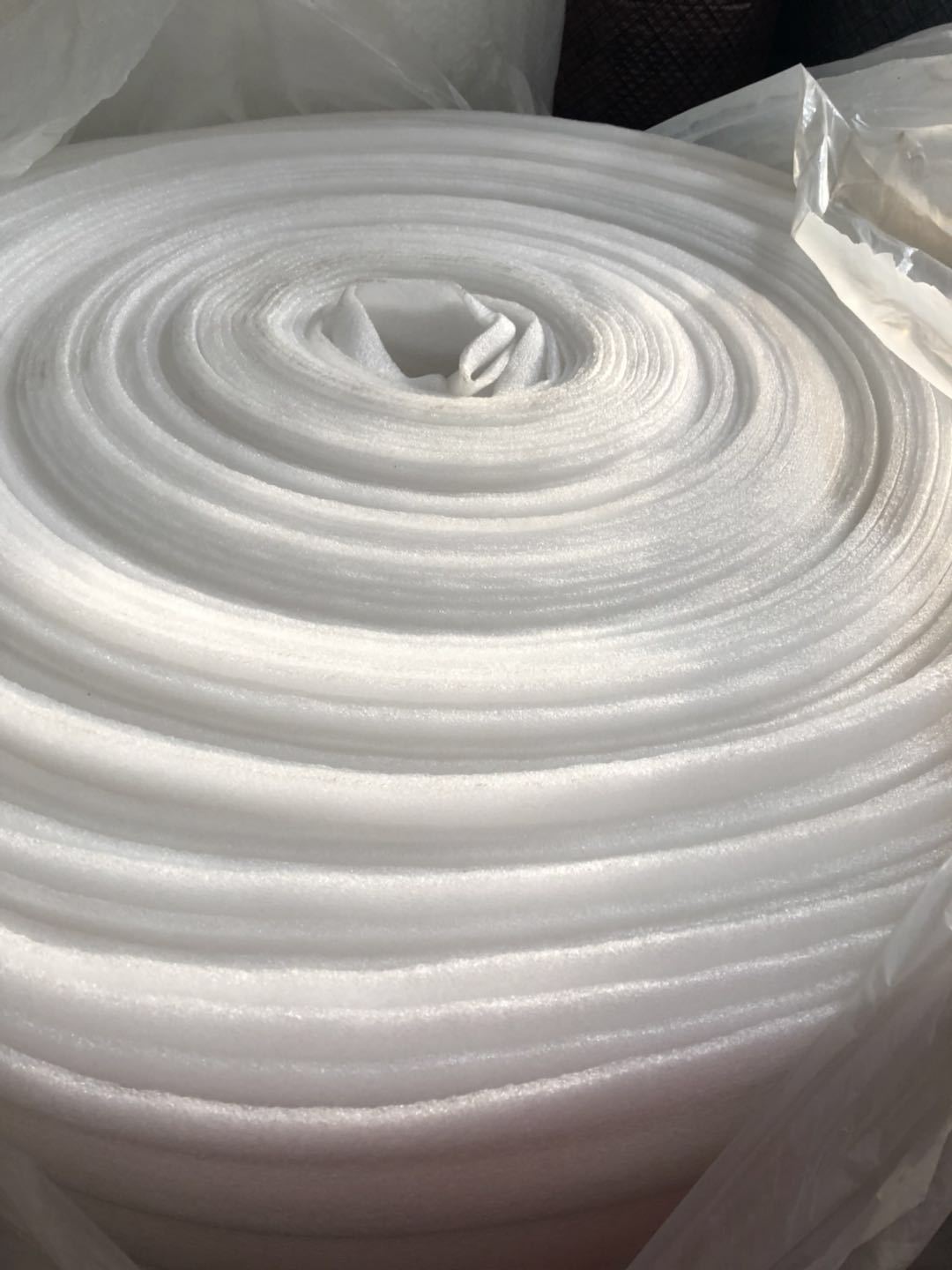 包装材料 珍珠棉 独立气泡的泡沫材,几乎没有吸水性的防水材 高发泡及