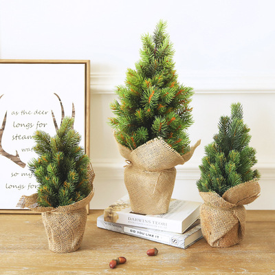 装饰美化仿真绿植圣诞松树盆栽麻布台面圣诞树圣诞节礼品隔板摆件