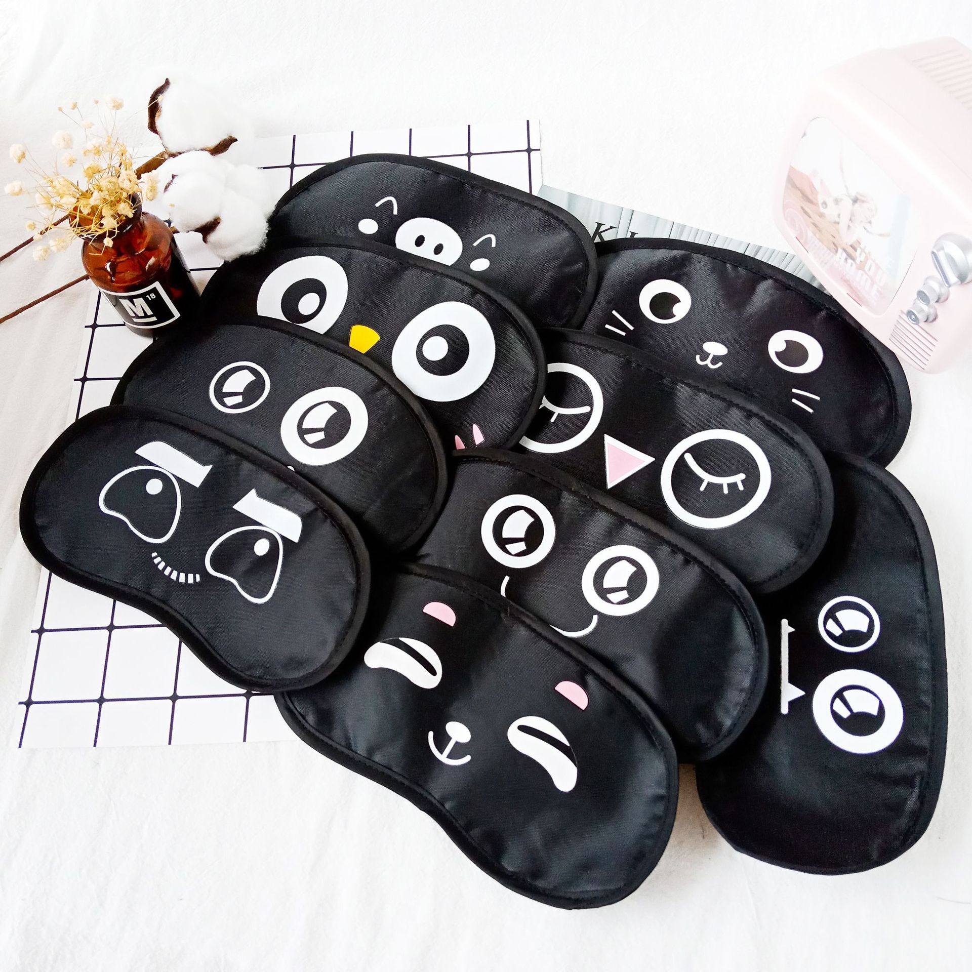 冰凉透气个性男女冰敷睡眠眼罩可爱卡通遮光睡觉神器护眼罩直销