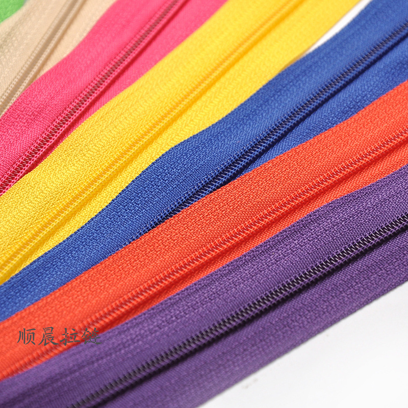 No. 3 Nylon Open Hat Zipper Zipper Zipper Open Tail Nylon Strip Zipper Wholesale