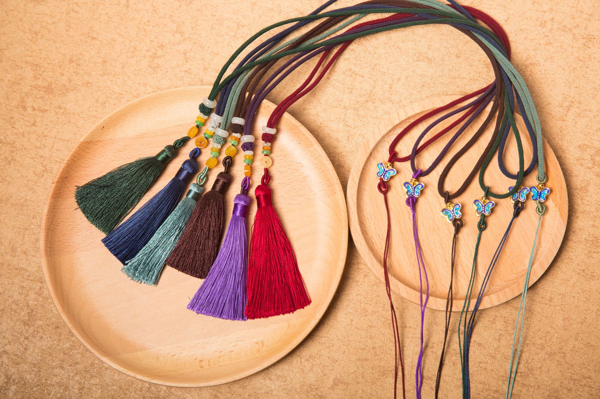 玉钰彩色吊坠手工长绳粉绿蓝棕红紫浅绿流苏绳男女款项链绳