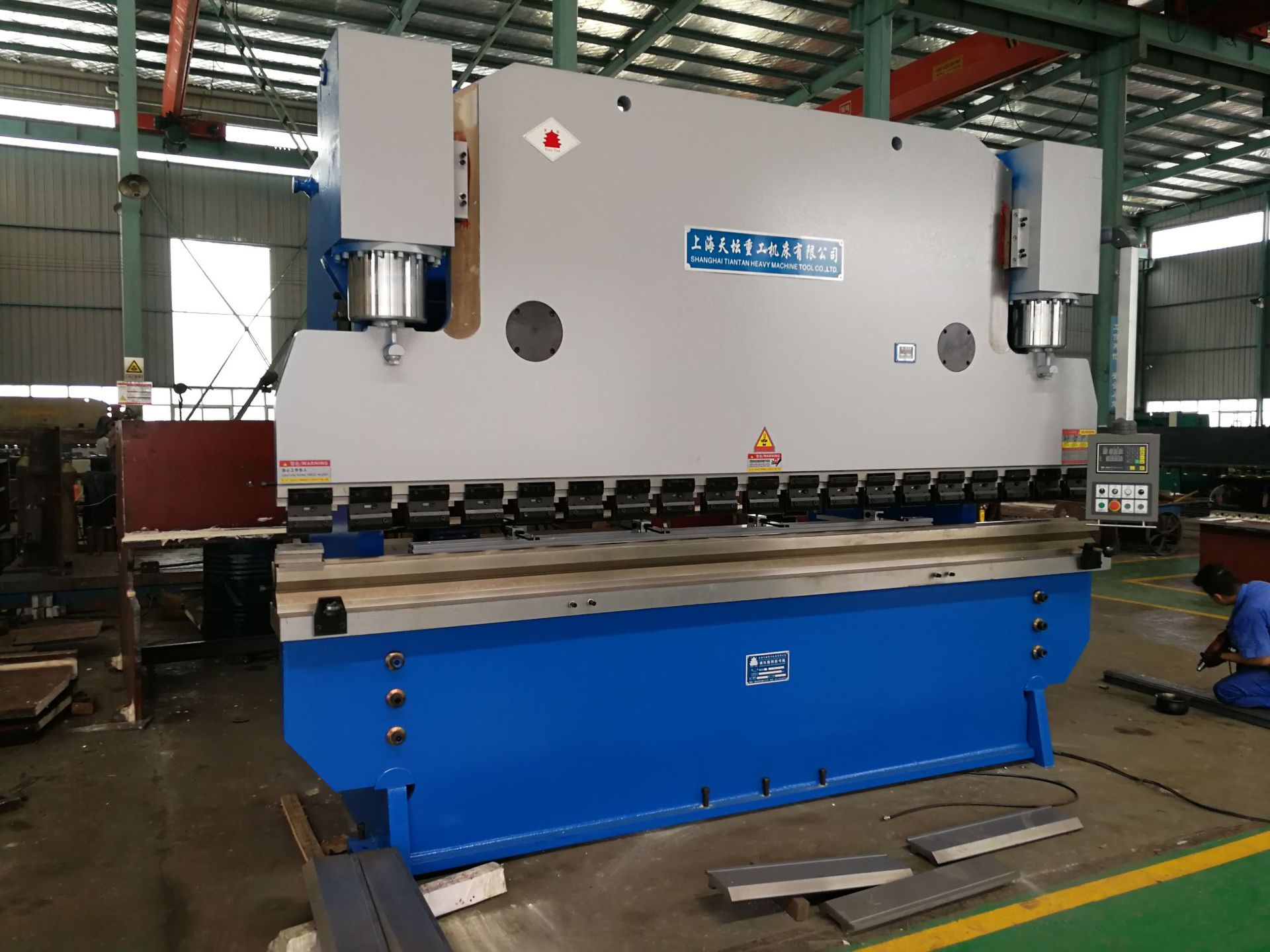 e21数控折弯机200t4000不锈钢折弯机自动折边机厂家直销