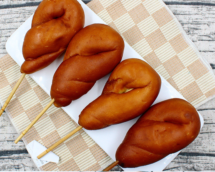 80后老式怀旧鸡腿面包350g/袋 热狗手撕面包油炸豆沙面包厂家批发