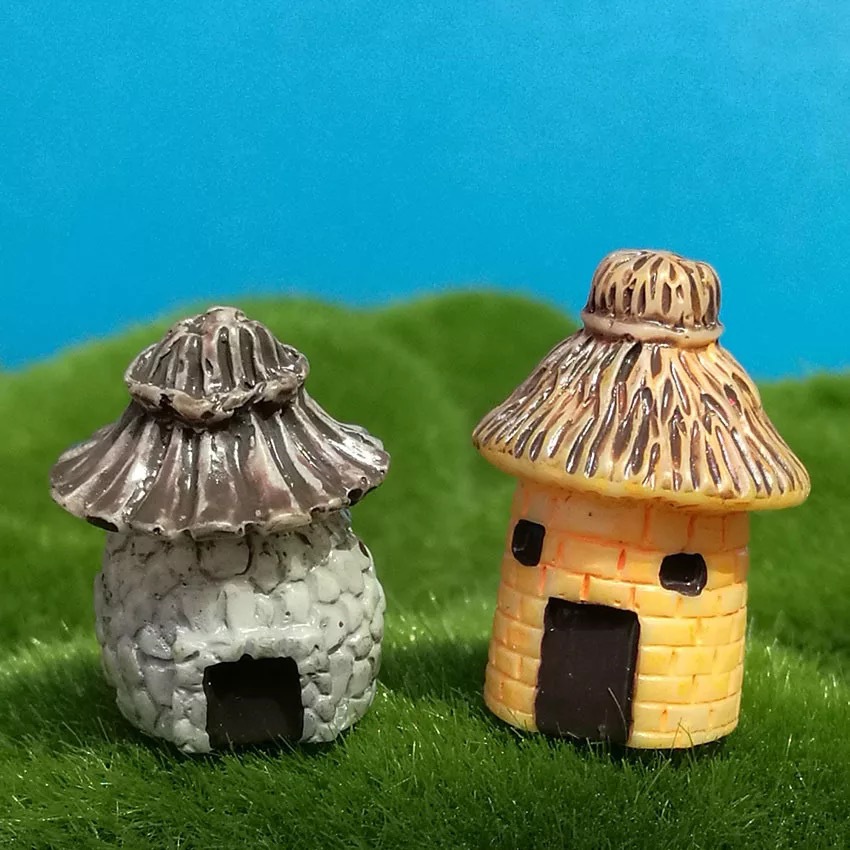 苔藓微景观摆件圆形卡通表情房子茅草屋多肉diy组装摆件