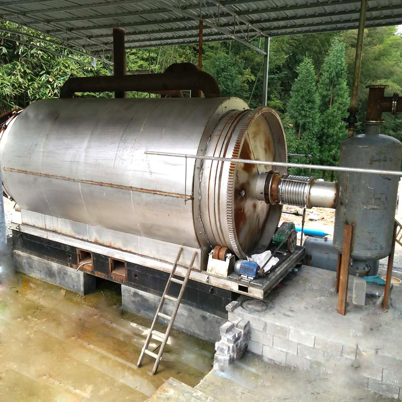油泥油砂裂解设备 废轮胎炼油设备 废机油精馏设备 环保炼油设备