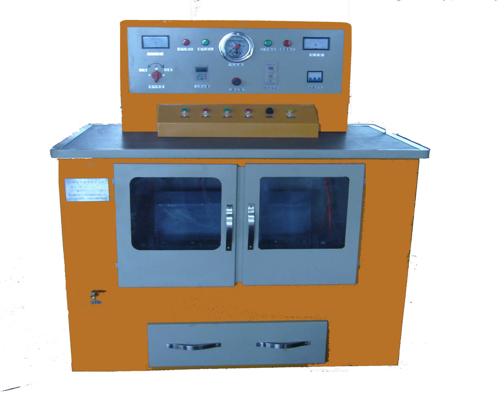 经过本设备除尘作业后,空气滤芯器可达到再次装车使用,有效的降低了