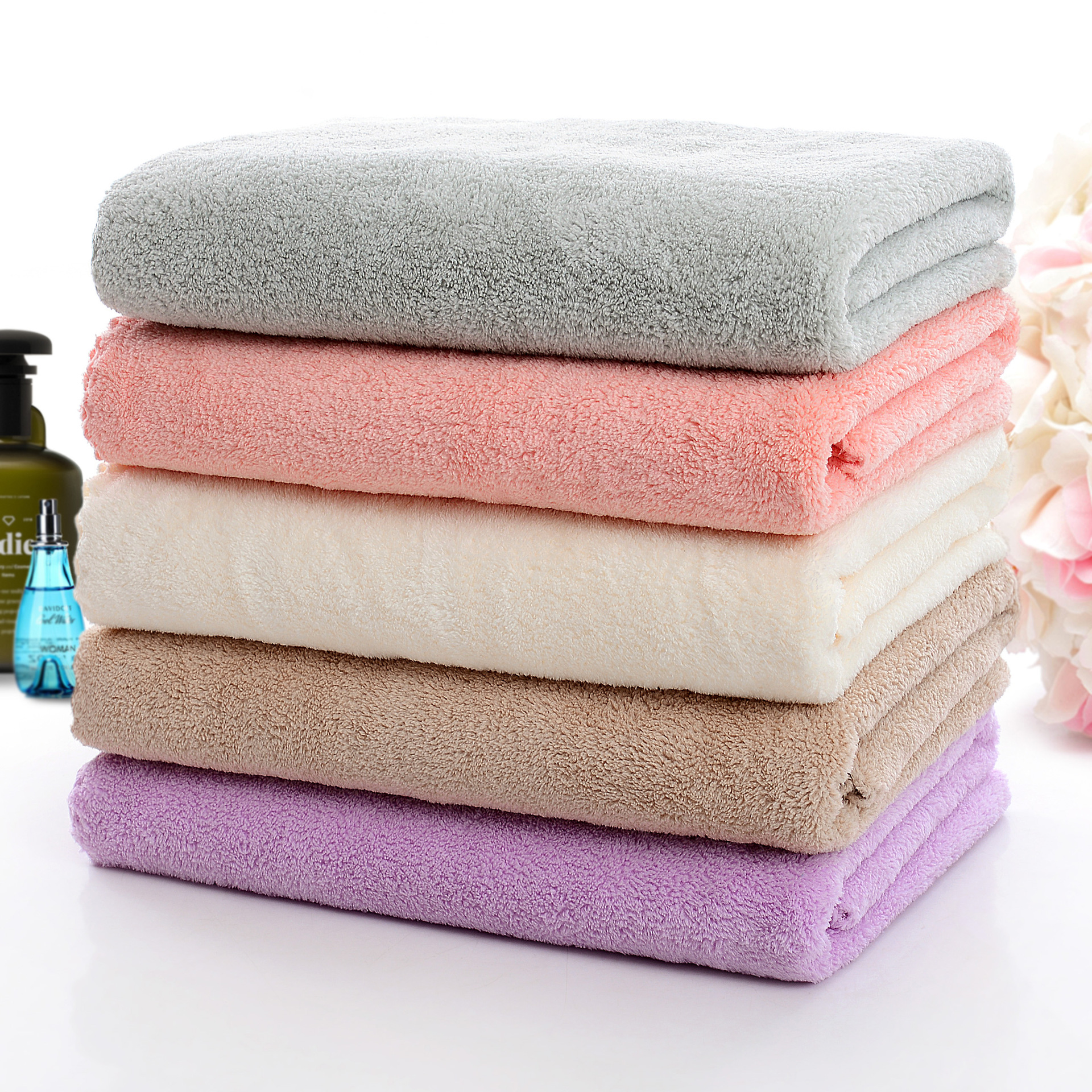 高阳毛巾厂家批发高密珊瑚绒浴巾素色花边礼品大浴巾 可绣logo