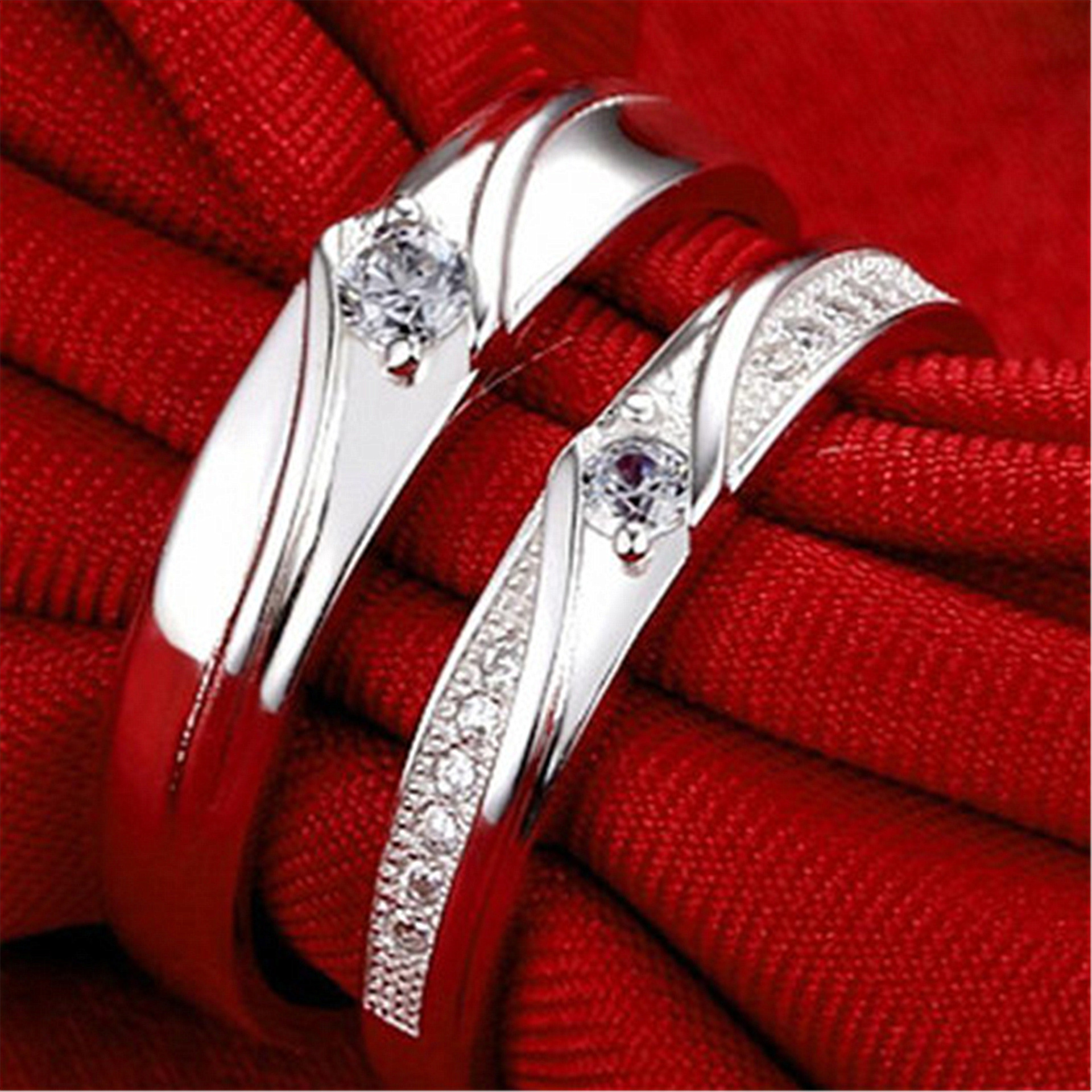 饰品批发日韩版情侣戒指女开口对戒指环一对个性镶钻锆石戒子代发