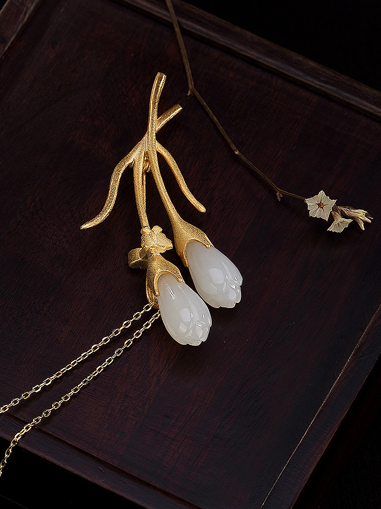 s925纯银镶嵌镀金和田玉白玉兰花创意气质高档胸针货号g9979