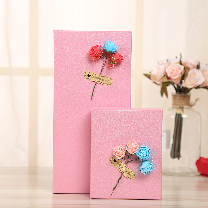 New Hot Sale Solid Color Retro Gift Packaging Box with Flower Necklace Jewellery Box Printing