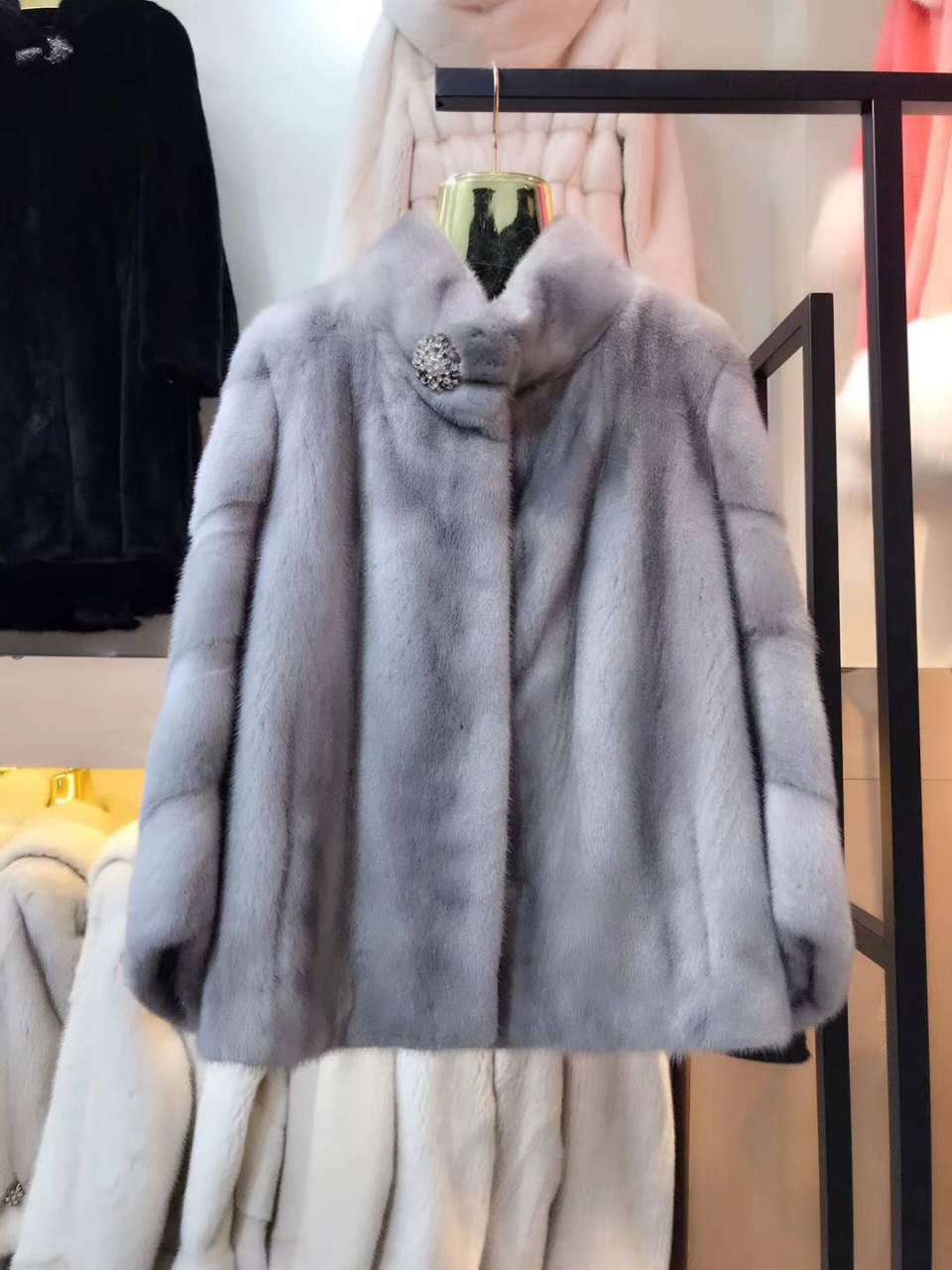 特价清仓2018新款蓝宝石进口整貂母貂短款女水貂外套批发