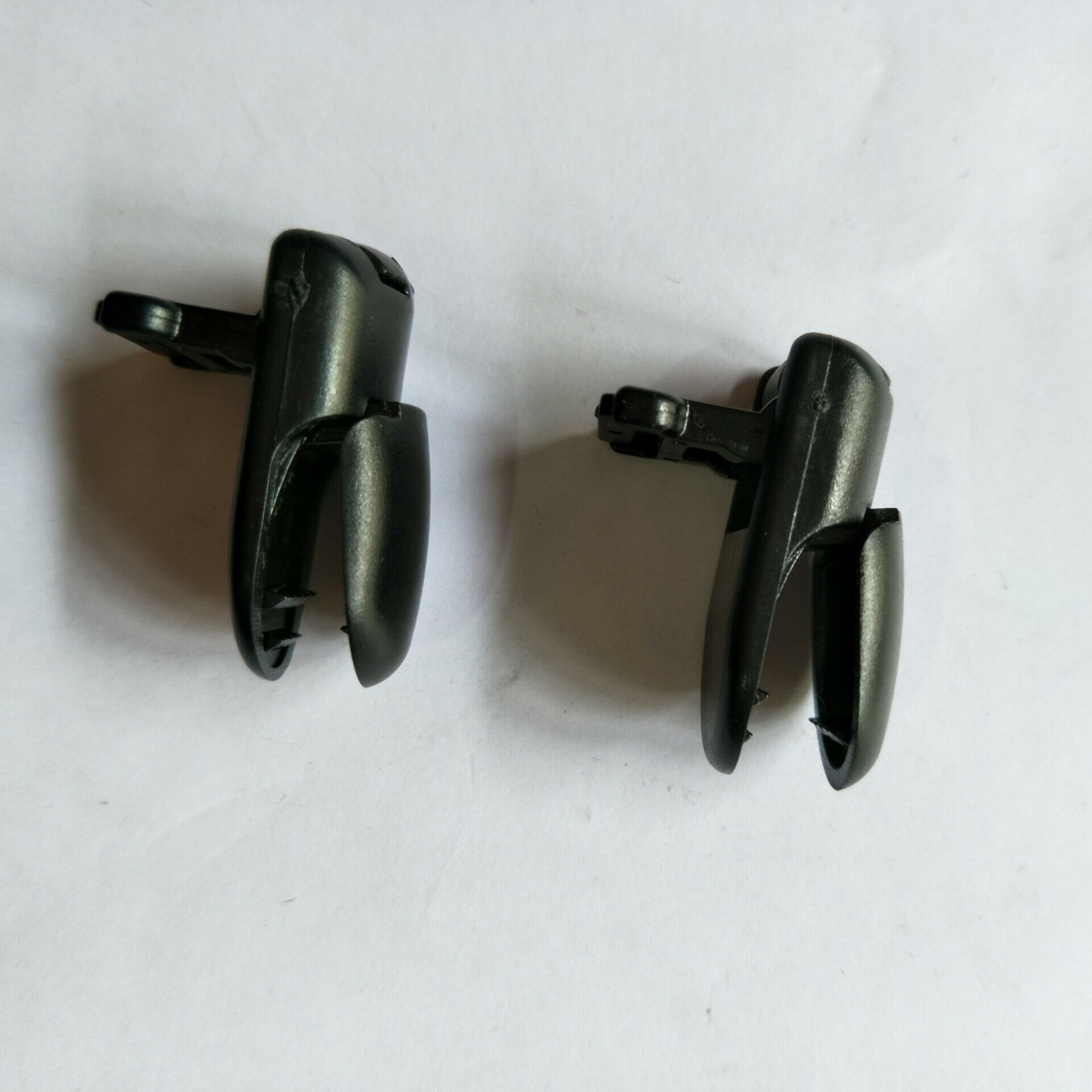 厂热销 鸭嘴扣 夹扣 黑色塑料背带夹 服装箱包配件 扣具 环保压扣