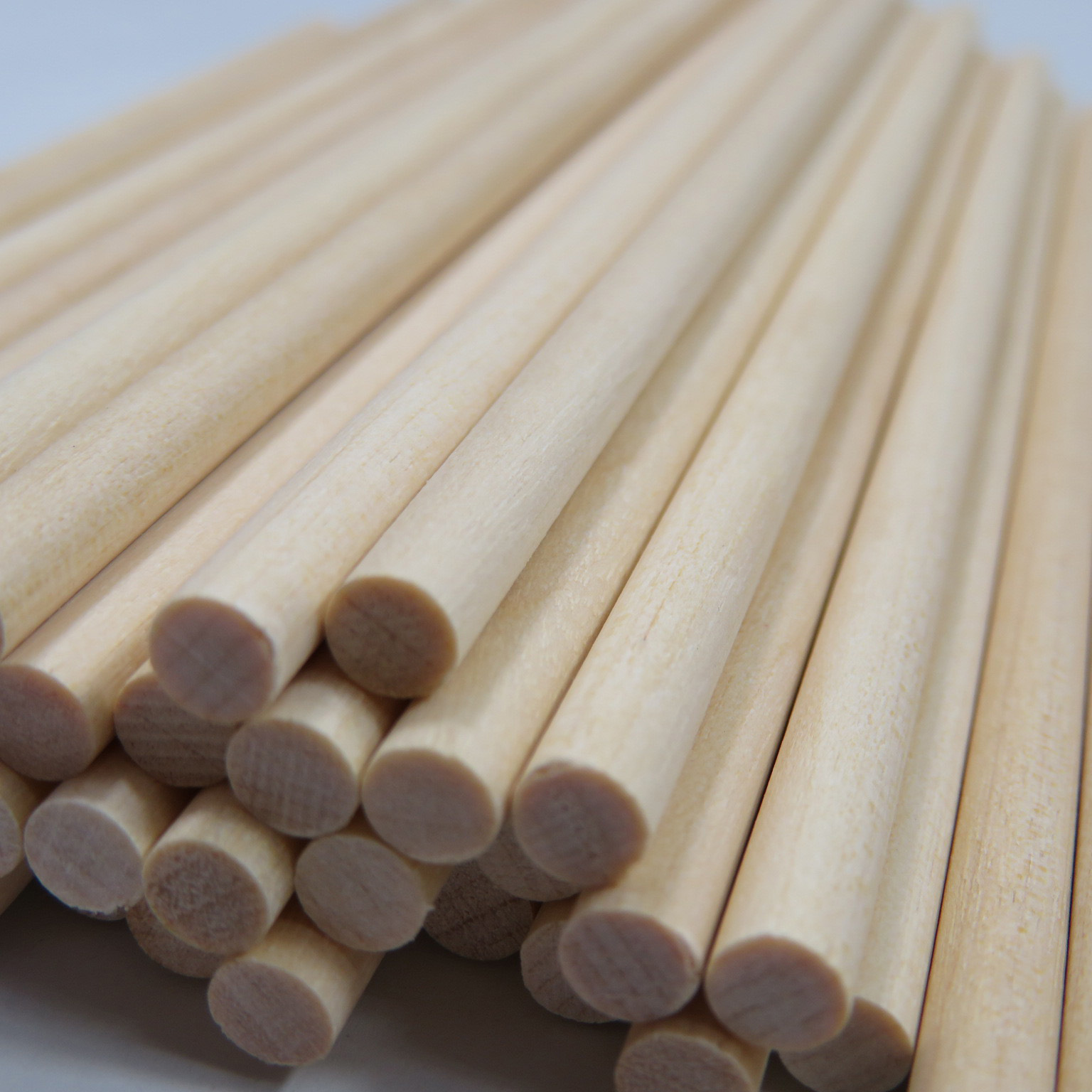 厂家直销 圆木棒桦木棒 实木木棍 diy手工圆棒 圆木棒 木棒