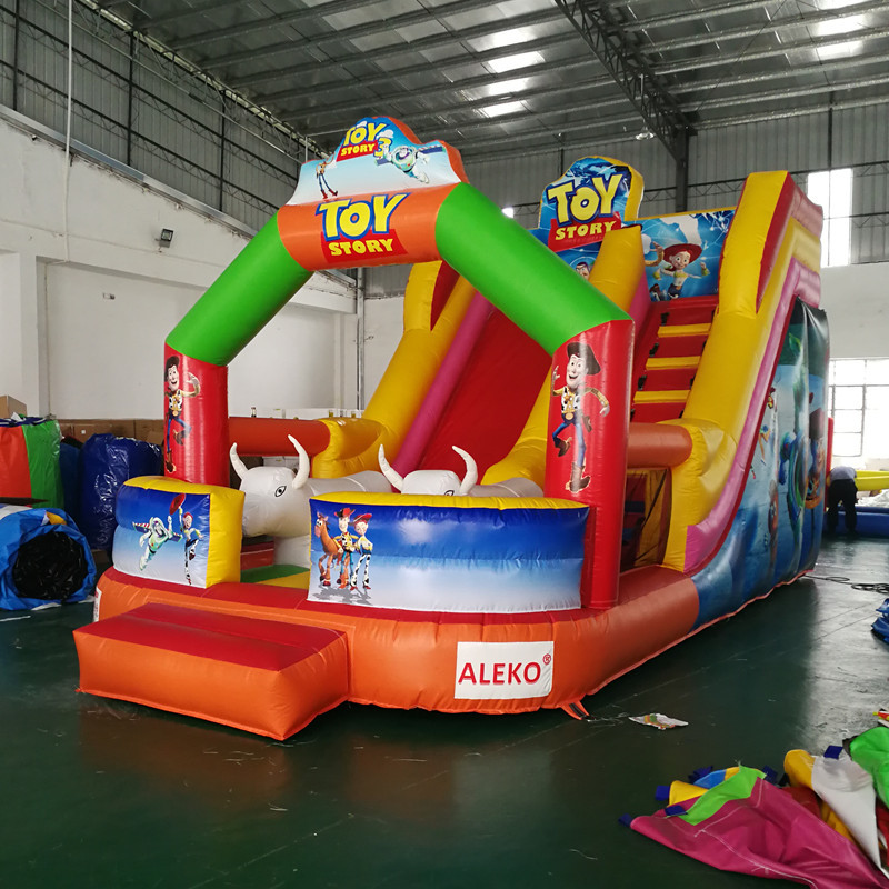 厂家新款充气城堡蹦床新款淘气堡儿童游乐设备 运动户外滑梯障碍