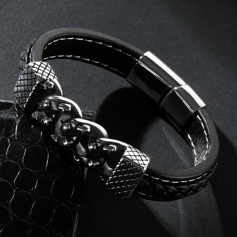 夜市摆摊 欧美男士真皮缝线朋克手链 钛钢个型骷髅链式手镯 多色