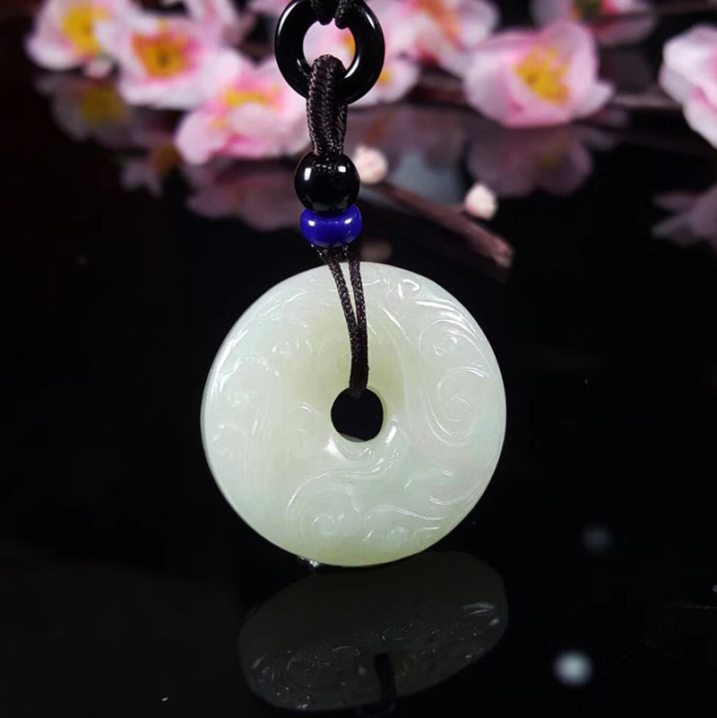 和田玉吊坠男女款白玉平安扣吊坠怀古玉佩复古祥云玉牌玉石项链