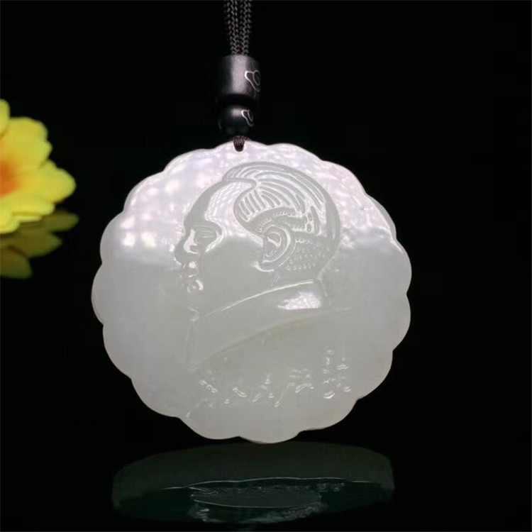 新疆和田玉白玉头像吊坠 青白玉挂件男女吊坠项链