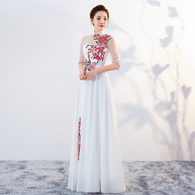 夏季新款加厚珍珠雪纺晚礼服 气质白色水溶刺绣飘片显瘦礼服裙
