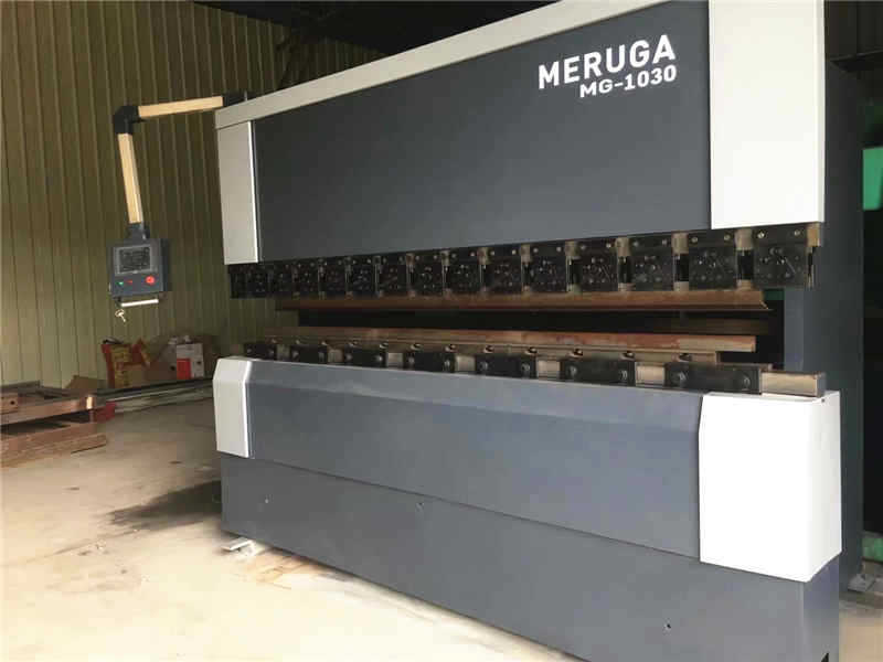 供应二手米路嘉数控折弯机 100吨下动式电液伺服折弯机 模具齐全