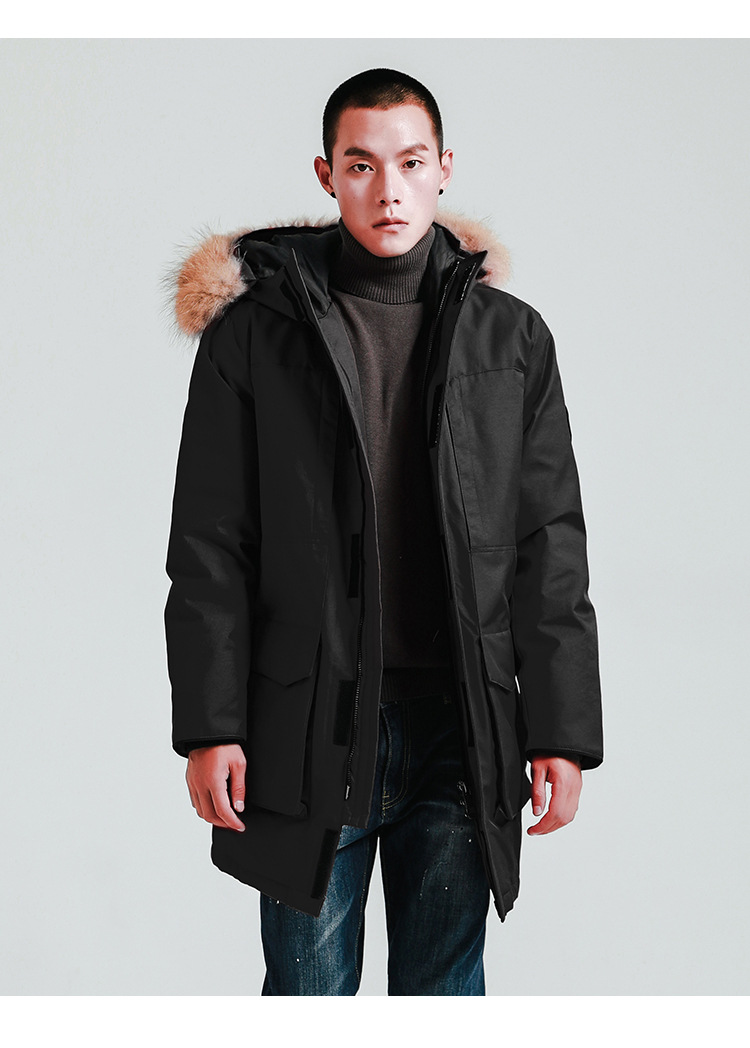 2018男装大鹅纯色中长款羽绒服模特_06.jpg
