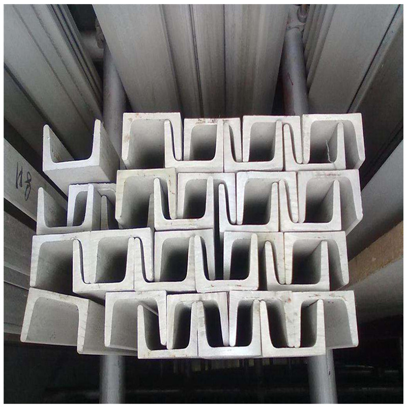 大量批发工程建筑专用镀锌u型槽铁 叉车专用q345a热轧钢材