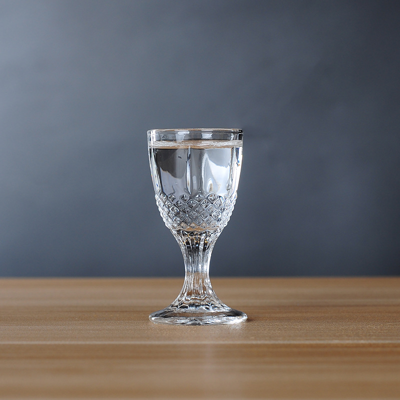 厂家货源工厂玻璃高脚白酒杯烈酒杯小酒杯一口杯烤花定制logo批发
