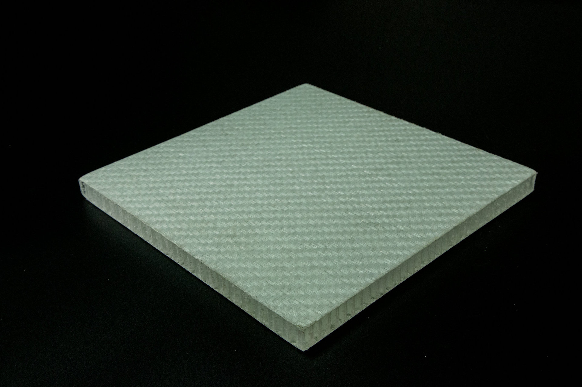 pp蜂窝芯 复合蜂窝板 热塑性蜂窝板 玻璃纤维编织面