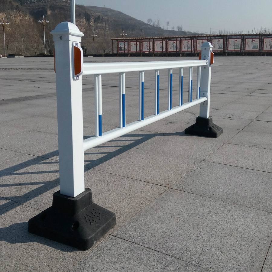 市政护栏现货马路公路道路交通护栏人行道防撞隔离栏城市马路隔断