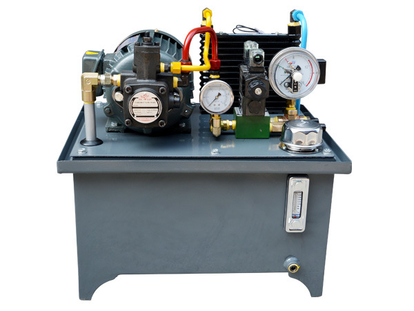 二,排除方法 (1)调整溢流压力或清洗阀芯,消除卡滞; (2)添加液压油或