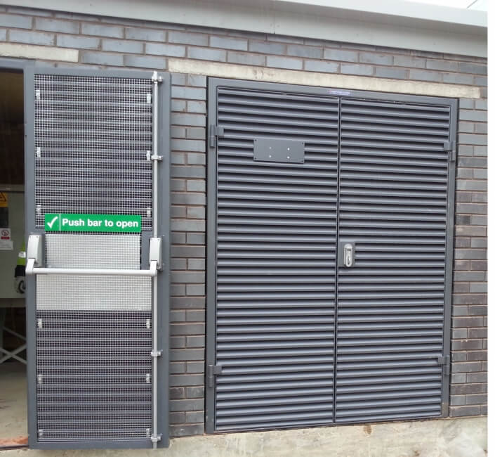 香港不锈钢门-不锈钢消防门-不锈钢水泵房门-中电不锈钢火牛房门