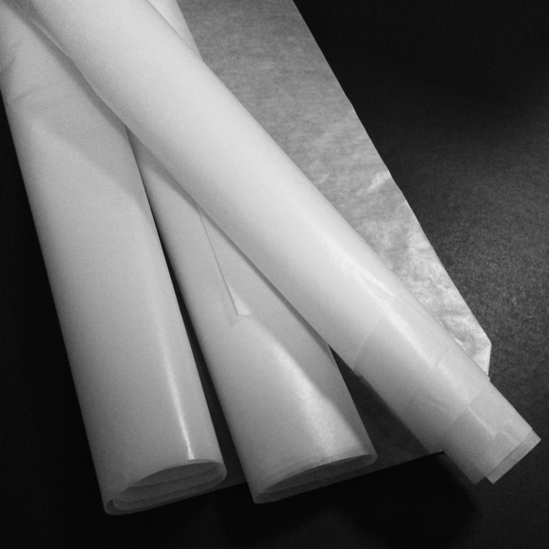 31g本白油光纸 服装酒类包装纸 印刷蜡光纸 红酒包装纸印刷-阿里巴巴