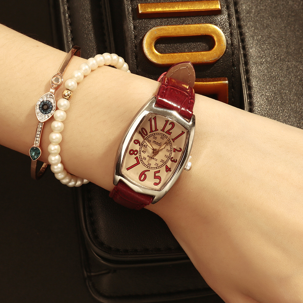 新款时尚modiya石英手表 微商爆款小红表 休闲女士网红皮带手表