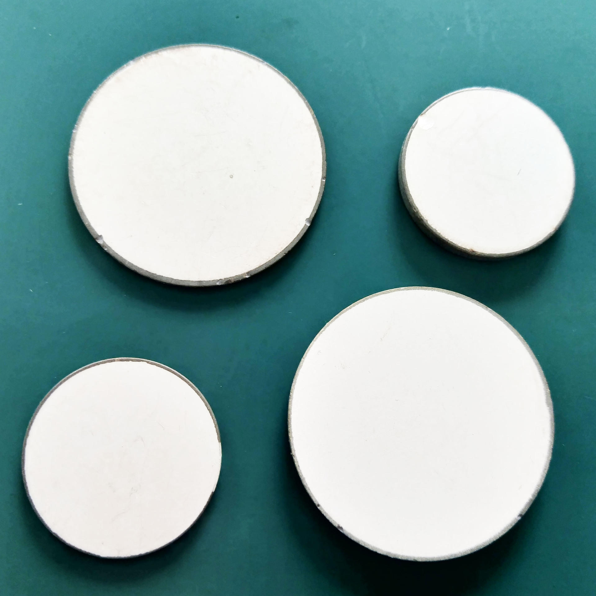 厂家生产 陶瓷片压电陶瓷片12mm16mm20mm25mm28mm 压电陶瓷晶片