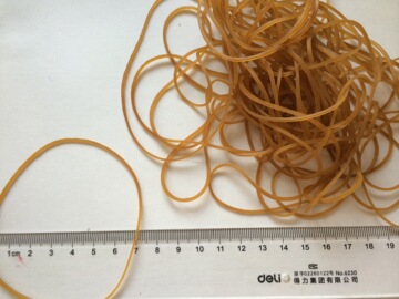 批发义乌牛皮筋长橡皮圈 胶圈牛皮筋橡胶制品橡皮筋批发70细牛筋