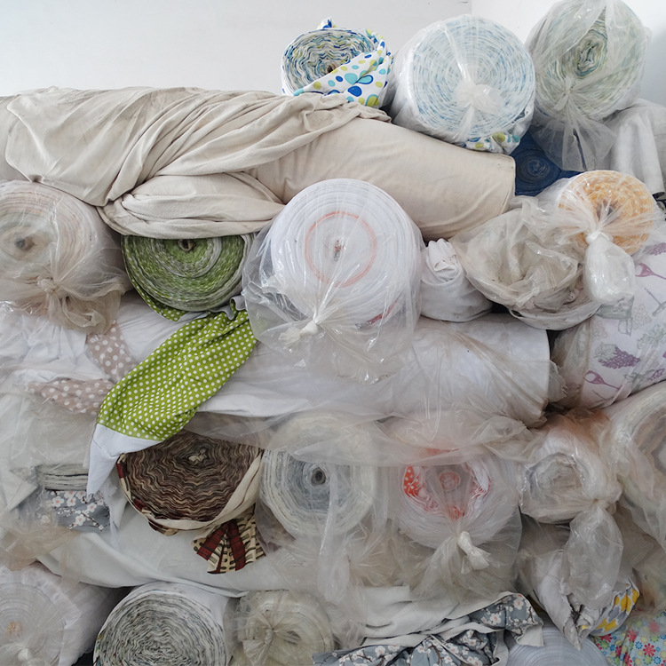 库存尾货面料多花型印花布料库存处理面料涤纶涤锦毛巾面料