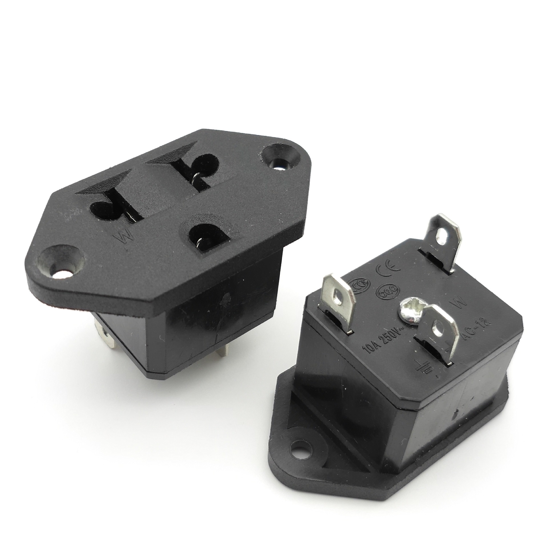 ac电源插座ac12巴西座三芯梅花插座卡式巴西输出座