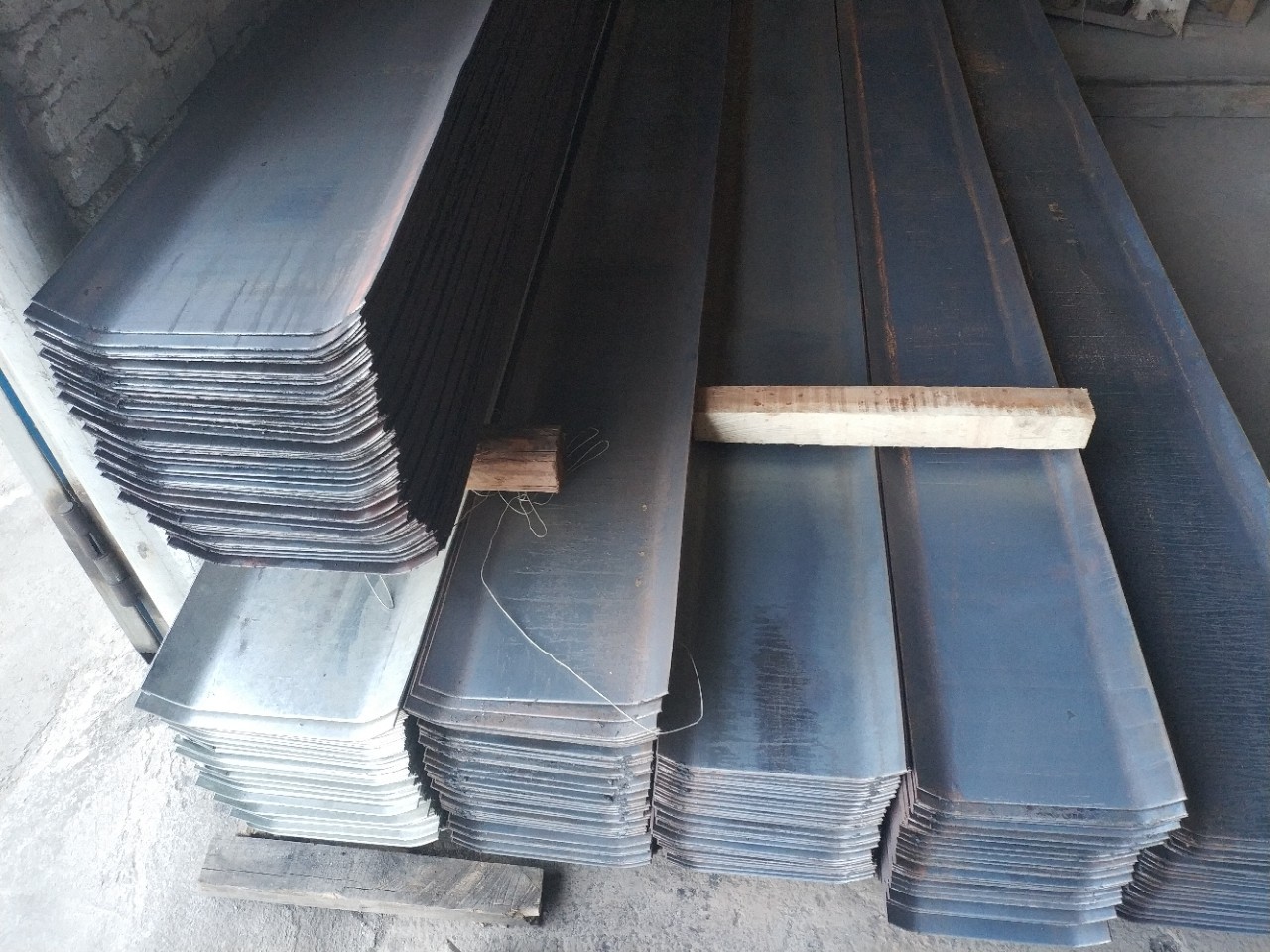 惠州地下室止水钢板300×3mm q235钢板专供广州河源防水建材批发