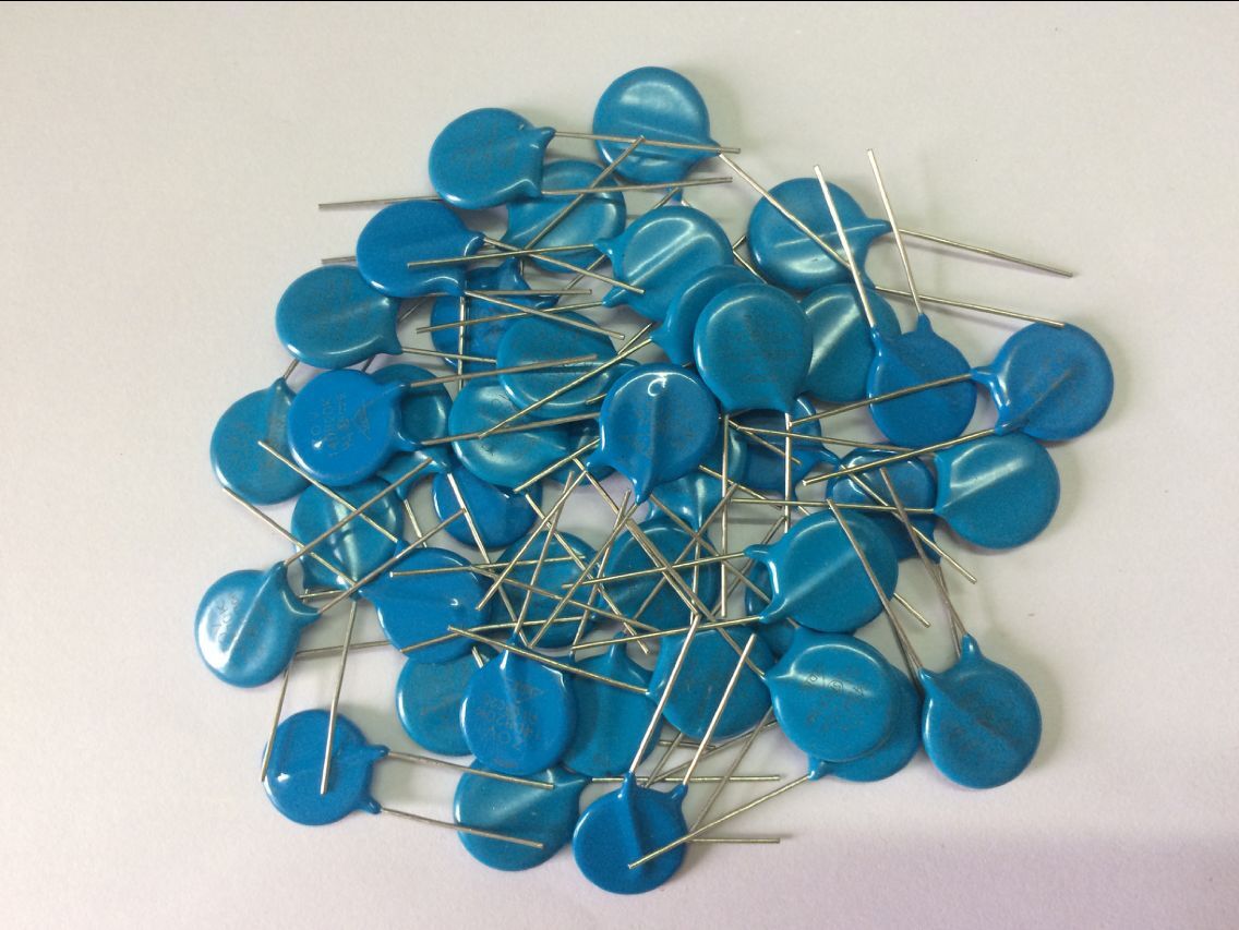 氧化锌压敏电阻10d220k10d220kj22v10mm