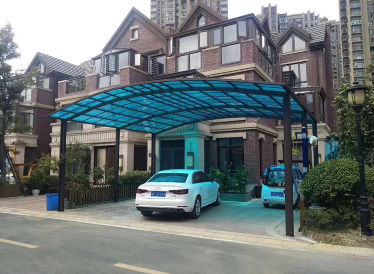 定制新型别墅露台pc耐力板车棚雨棚雨搭组合式铝合金汽车停车棚