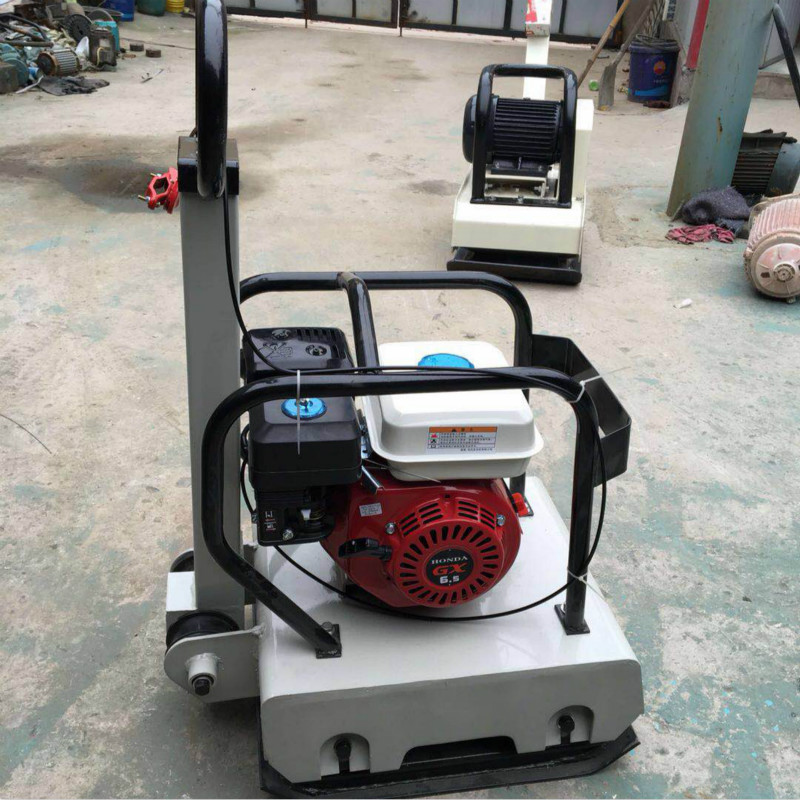 质量过关柴油振动平板夯 单双向柴油平板夯实机