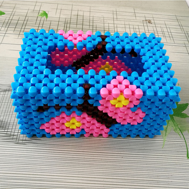 2018新款欧式家居汽车客厅摆件厂价直销手工串珠抽纸盒纸巾盒成品