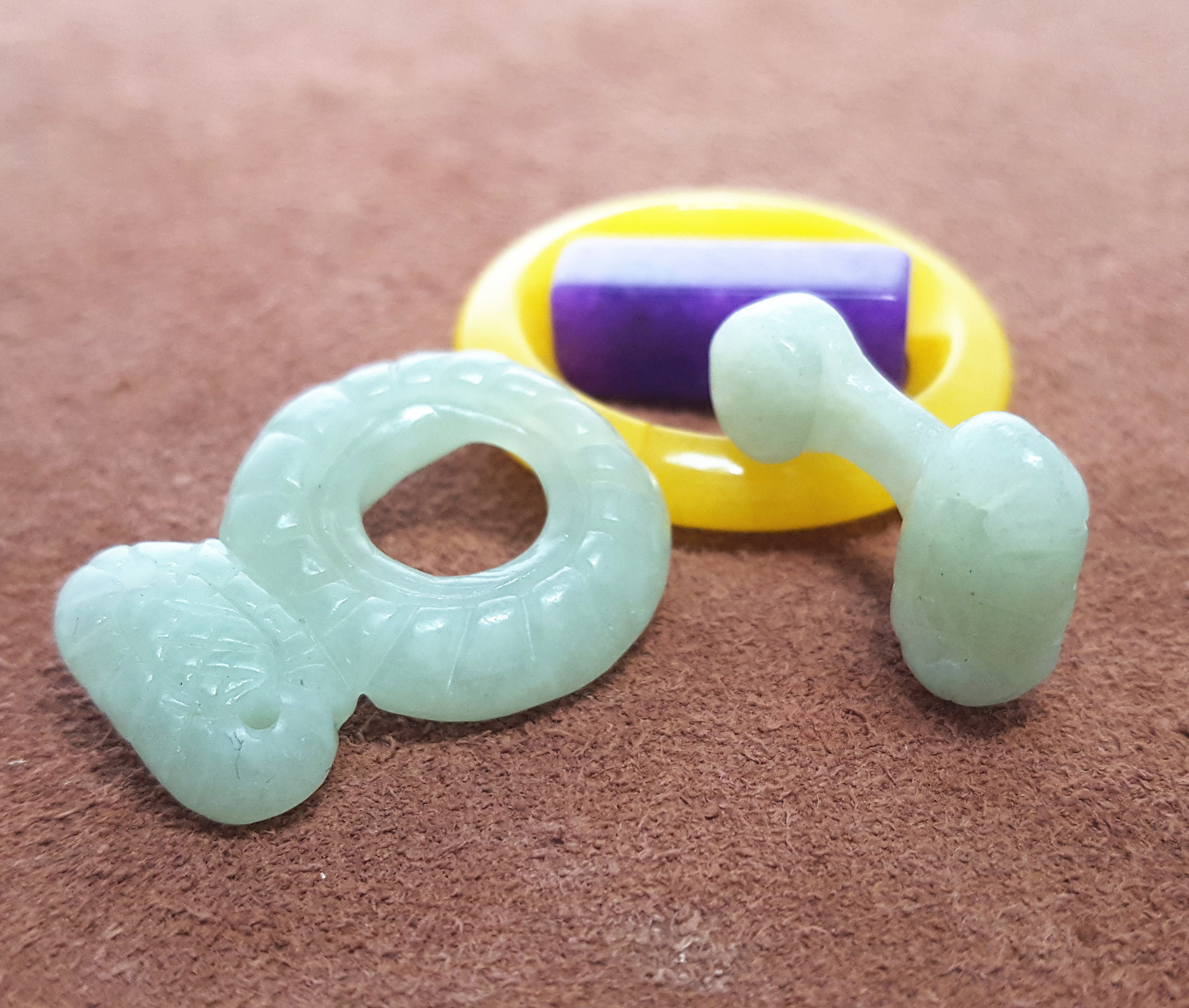 玉石子母扣天然岫岩玉对扣手工雕刻玉石盘扣高档旗袍复古石头扣子