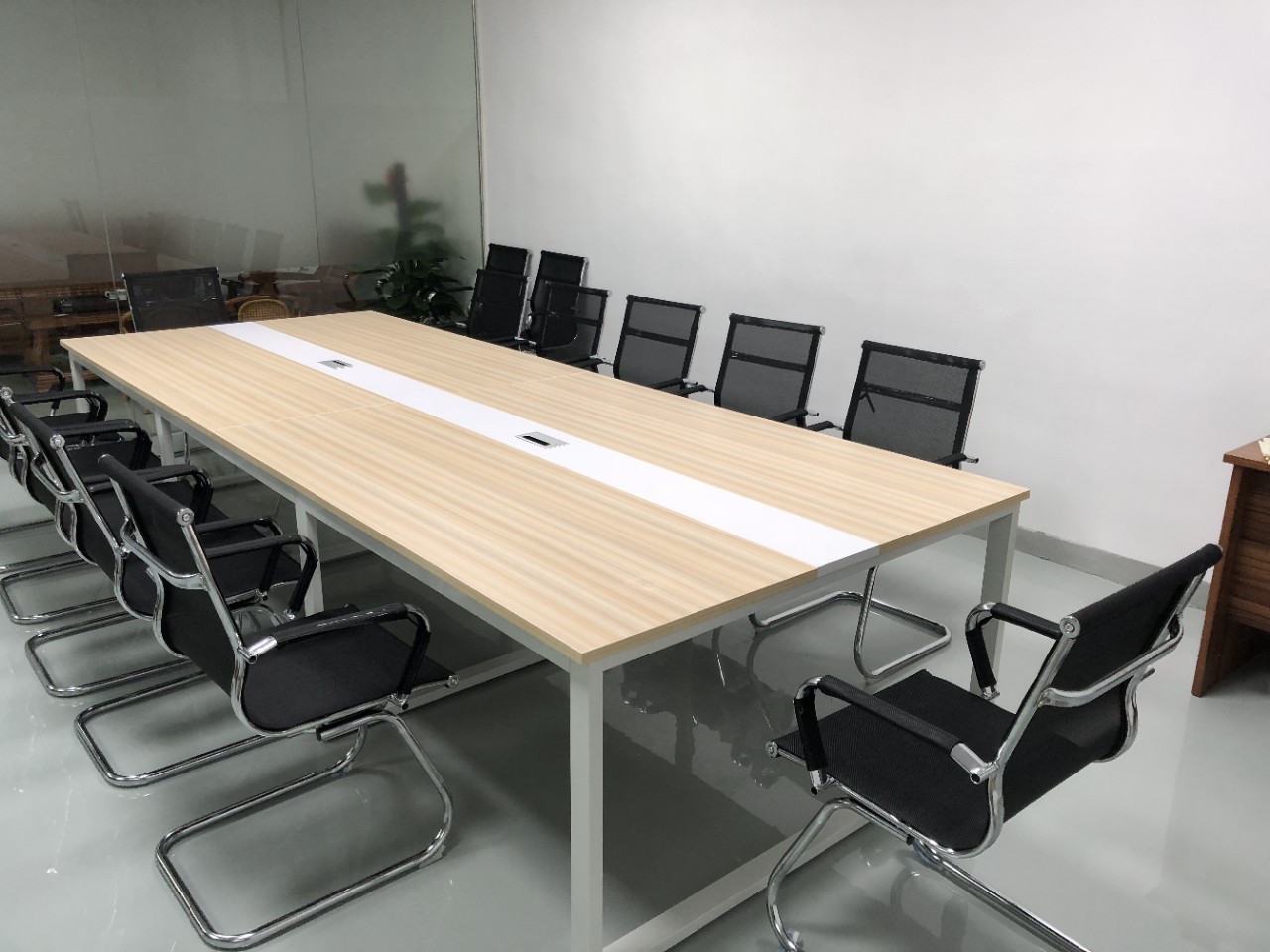 厂家直销板式会议桌 简约现代会议室桌子 定做长条桌2.4米会议台