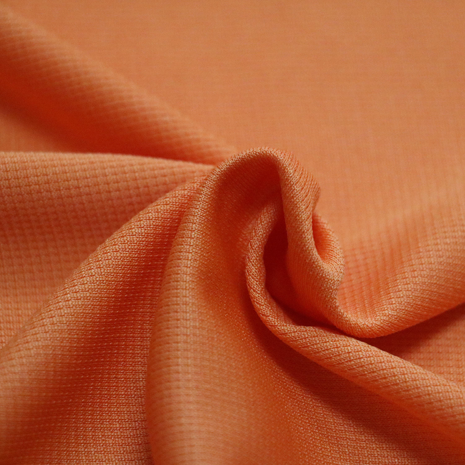 现货供应涤纶面料 全涤吸湿排汗方格布 运动服t恤平纹面料