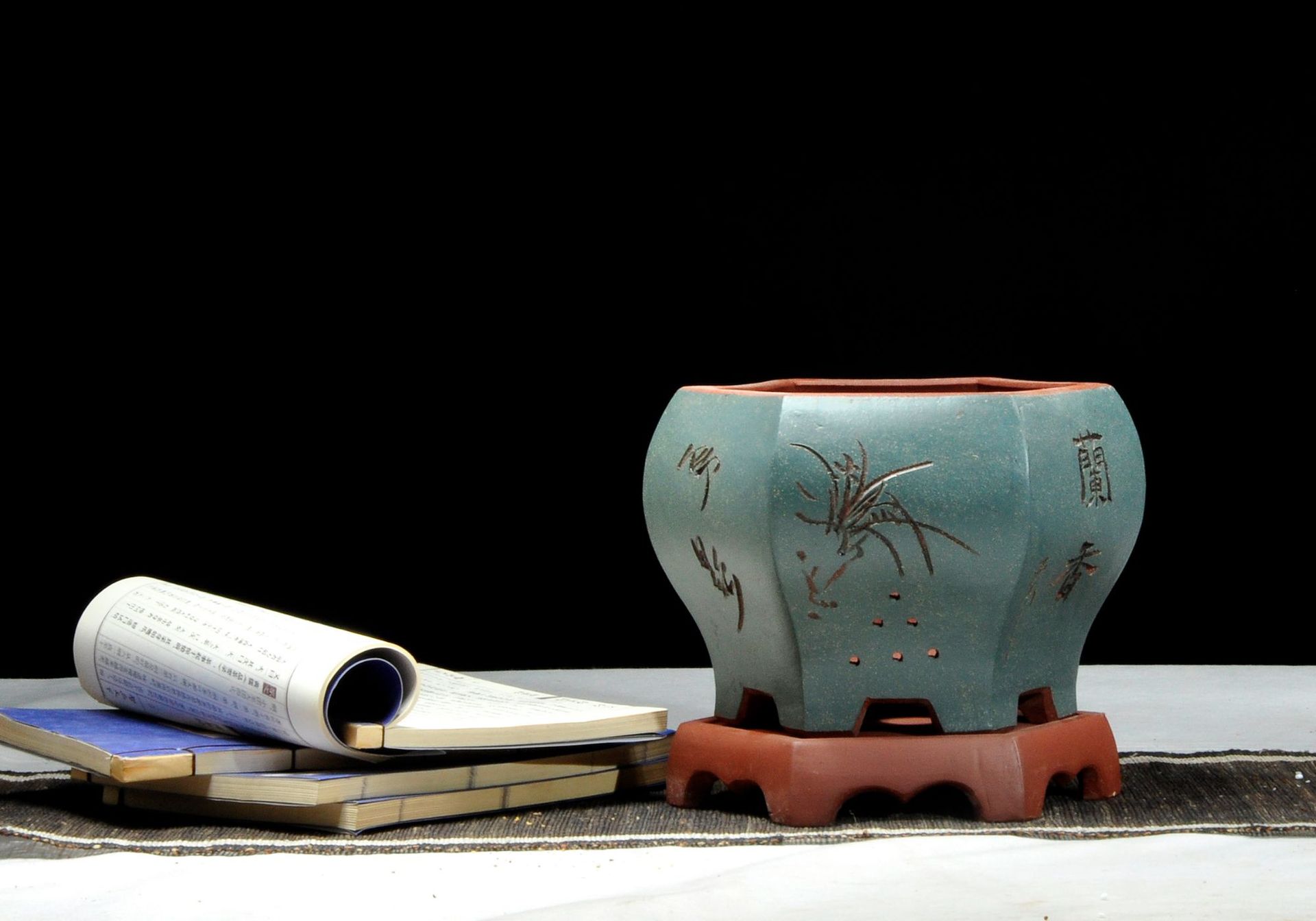 宜兴紫砂花盆中六方兰花盆带托君子兰多肉老桩陶瓷彩绘刻字盆景盆