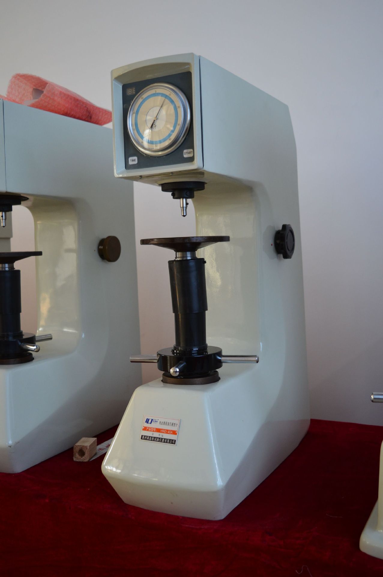 促销新款电动表面洛氏硬度计hrd-45c